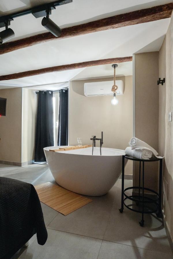 Pendino Rooms เนเปิลส์ ภายนอก รูปภาพ